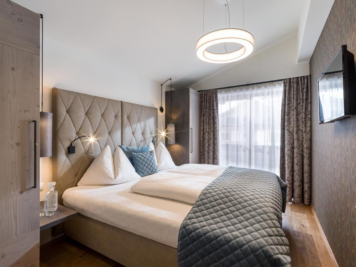 Hotel-Appartement Ferienhof แกร์ลอส ภายนอก รูปภาพ